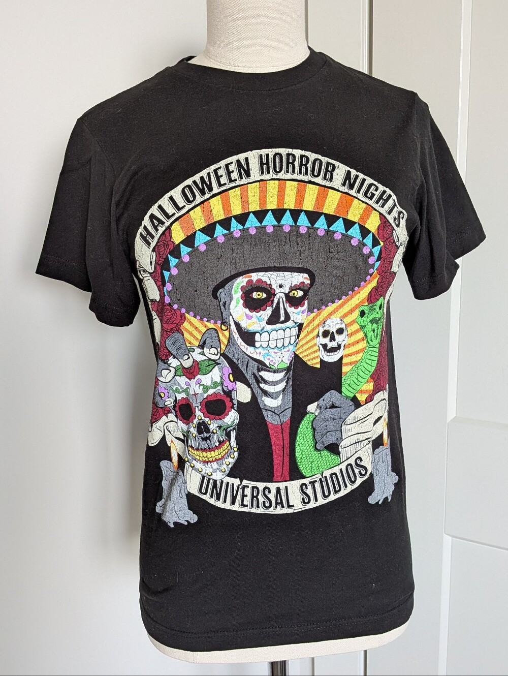 2022 Halloween Horror Nights HHN Universal Studios Dia de los Muertos Shirt XS